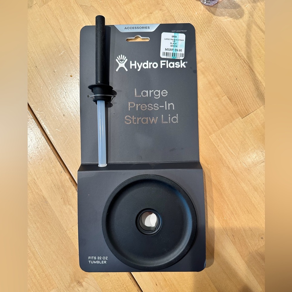 Hydro Flask Black Press-In Straw Lid